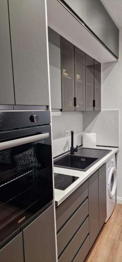 Heart Of Tirana Apartment Екстериор снимка